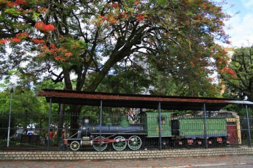 Locomotiva da praça Tiradentes