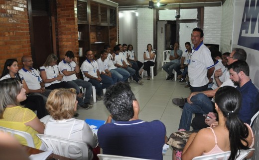 Daniel Sucupira coordenou um bate papo para conhecer os funcionários e discutir metas para a nova gestão