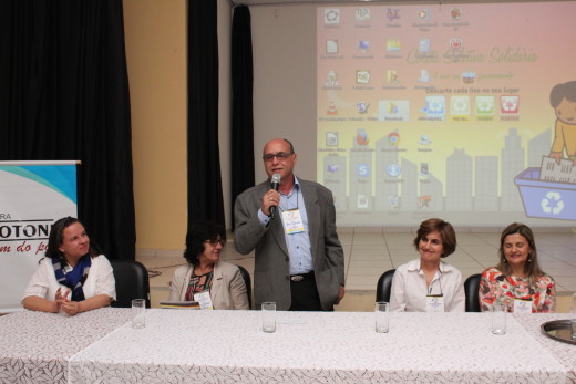 O presidente do Conselho Municipal de Saúde, Dr. José Roberto Corrêa, fez a abertura da conferência